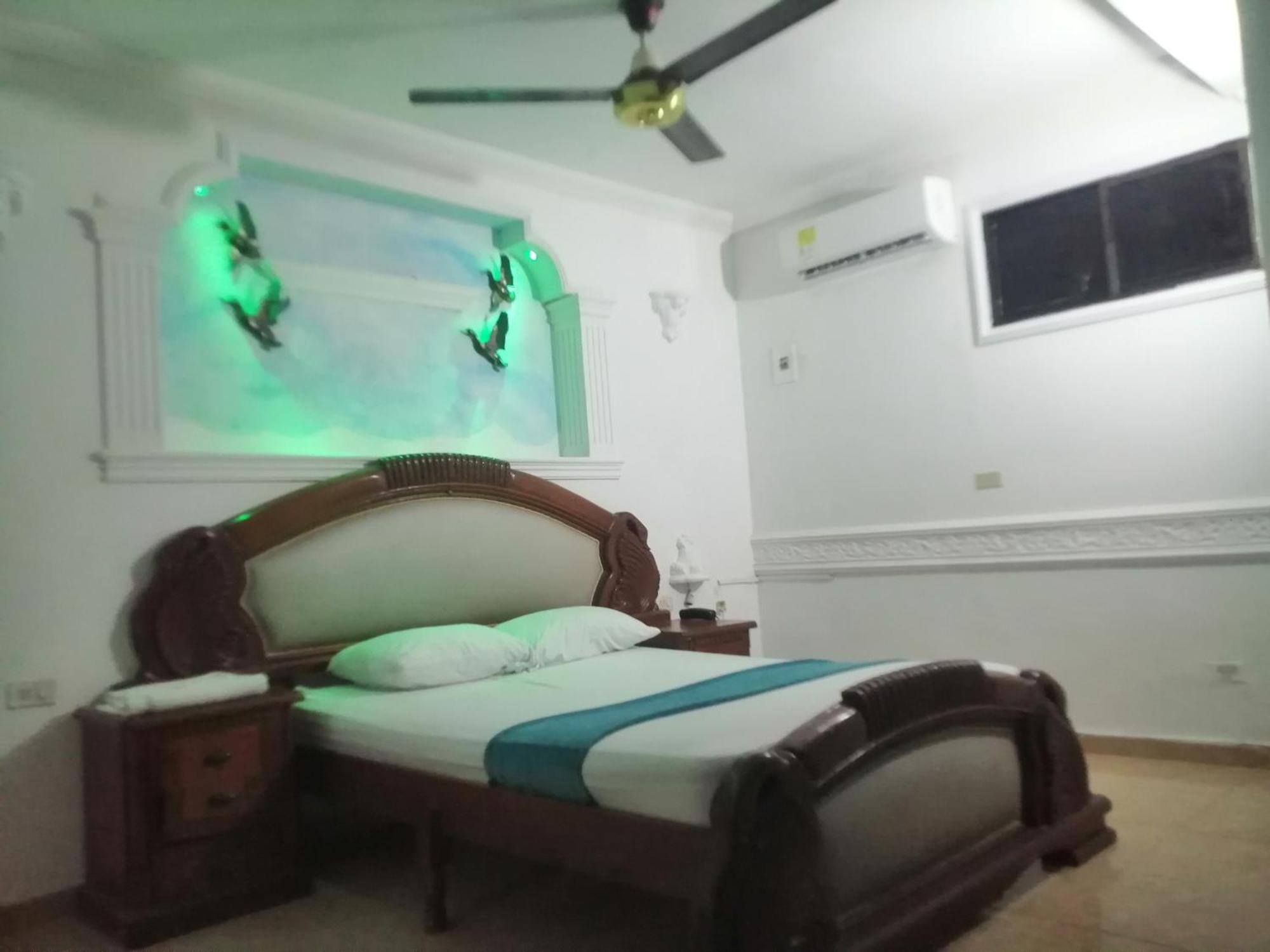 Hotel Avenida53 Баранкила Екстериор снимка