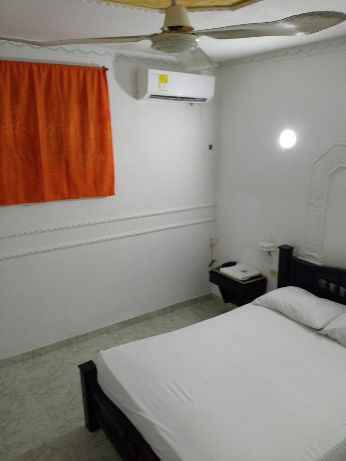 Hotel Avenida53 Баранкила Екстериор снимка
